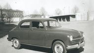 70 let. Tato doba uplynula od premiéry Fiatu 1400 na ženevském autosalonu v roce 1950. Pro italského výrobce bylo auto důležité už jen tím, že jako vůbec první v jeho historii dostalo samonosnou karoserii. Označení 1400 znamenalo, že vůz měl pod kapotou benzinovou čtrnáctistovku. Vedle ní existovala i verze 1900 s objemem 1,9 litru a naftová varianta 1400 D. Fiat 1400 byl důležitý i pro licenční zákazníky - v roce 1953 byl Seat 1400 prvním modelem španělského výrobce, o rok později se ukázala Zastava 1400 BJ. Ta byla pro změnu prvním osobním autem jugoslávské automobilky.