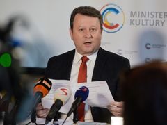 Ministr kultury za ČSSD Antonín Staněk odvolání Jiřího Fajta oznámil dnes dopoledne.
