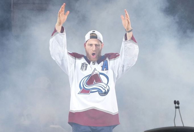 Nathan MacKinnon