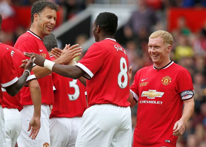 Louis Saha, Paul Scholes a Ronny Johnsen