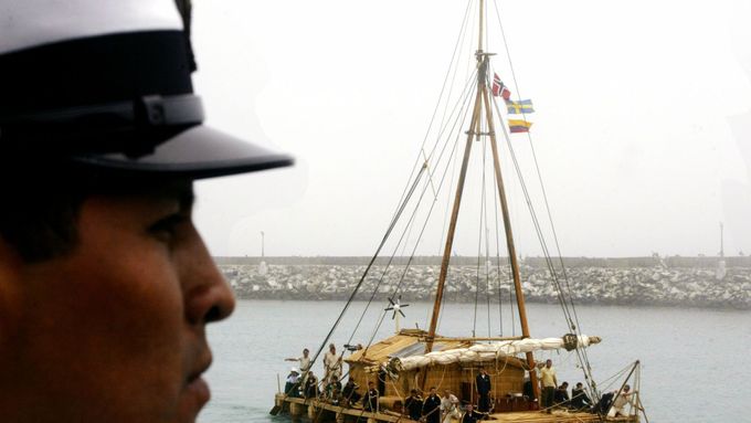 Vor Tangaroa, následovník slavného Kon-Tiki, v pátek vyplul z peruánského Callaa
