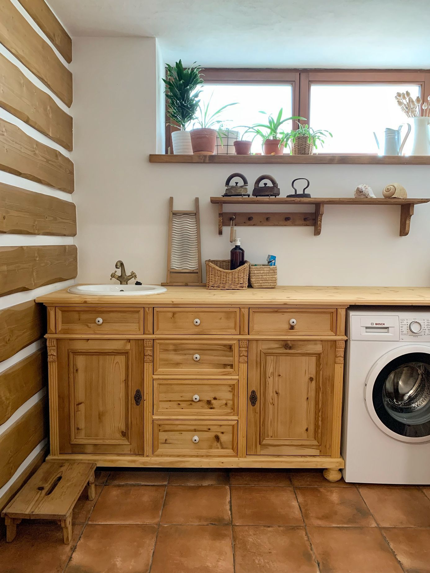 chalupa, domov, chata, rekonstrukce, drátky, řemeslo, rodina