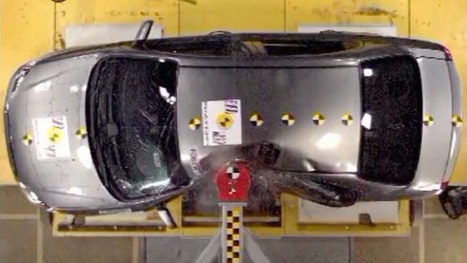 Crash test Chevroletu Aveo z roku 2006