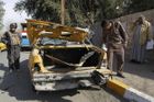 U tržiště na severu Iráku vybuchlo auto, atentátník zabil 32 lidí