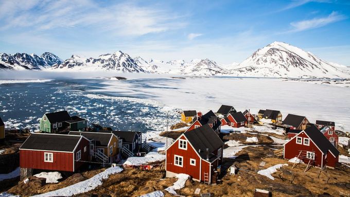 Osada Kulusuk v Grónsku.