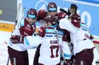 ...a ohnivou sílu měla i jejich hra. Bílé Tygry pražský tým díky díky třem přesilovkovým gólům smetl 4:1.