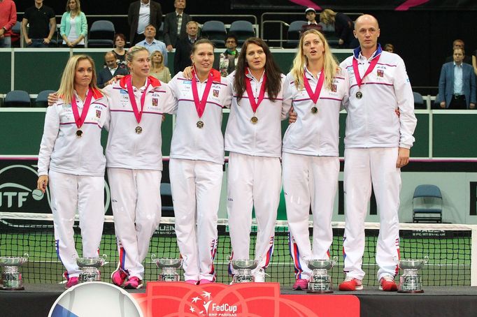 Finále Fed Cupu 2014: Český tým slaví triumf