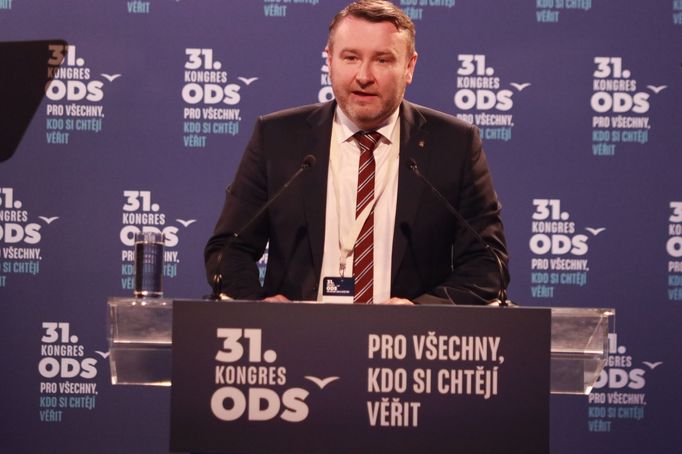 Jeden z nejvíce kritických projevů vůči vedení ODS přednesl bývalý ministr životního prostředí a exposlanec Pavel Drobil.