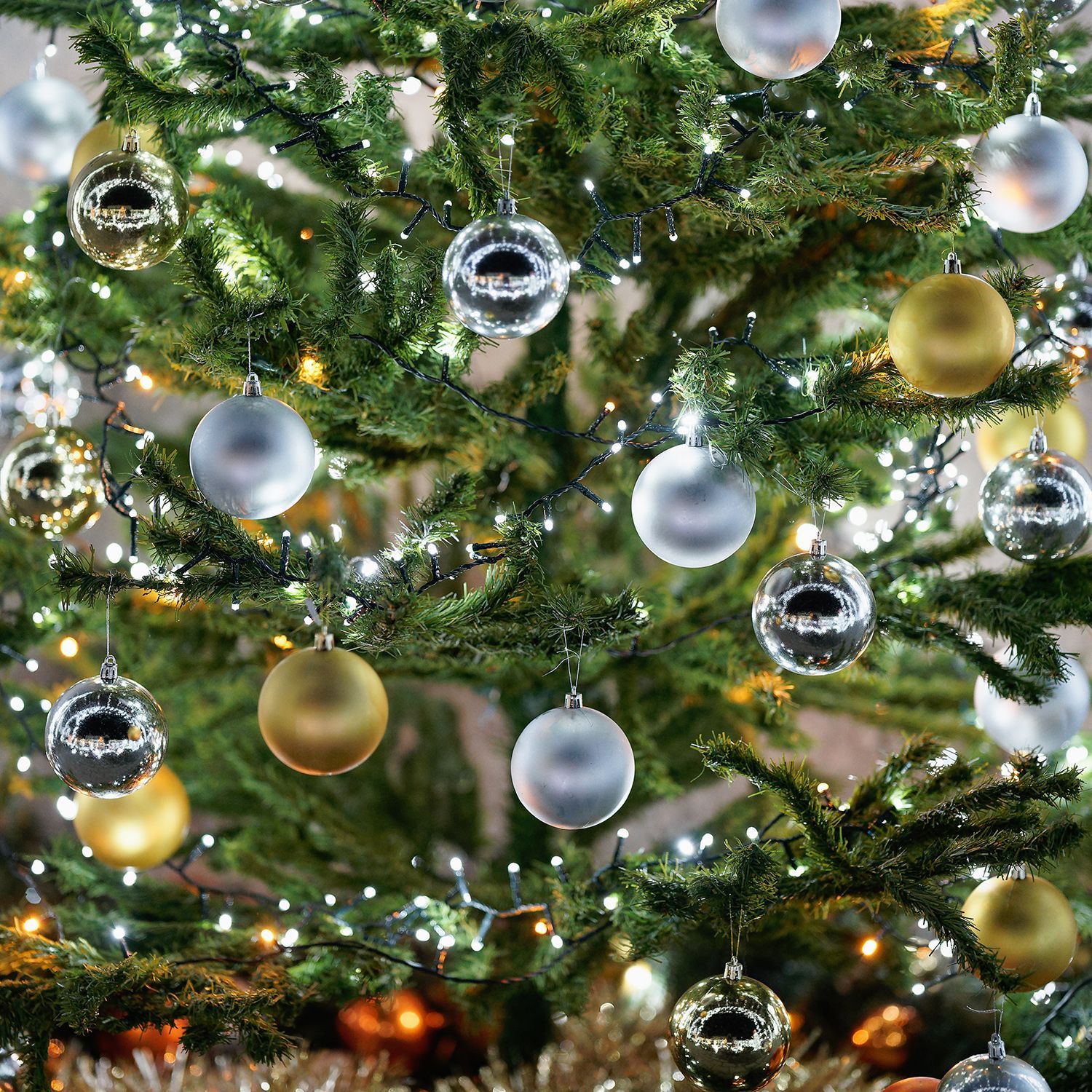 Vánočně osvětlený rodinný dům zapsaný do České knihy rekordů, Libišany