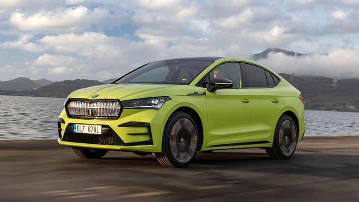 Za volantem nejdražší civilní škodovky. Enyaq RS se snaží potichu sportovat; Zdroj foto: Škoda Auto