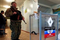 Volby na východě Ukrajiny by se měly konat do poloviny roku, shodli se ministři zahraničí