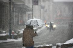 Bavorsko čelí rozmarům zimního počasí, sněžení komplikovalo provoz letiště v Mnichově