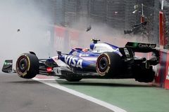 Motor za 240 milionů, volant za milion. Každá velká bouračka je v F1 finanční průšvih