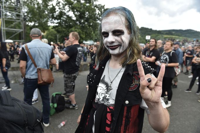 Návštěvníci festivalu Masters of Rock.