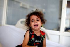 V Jemenu hrozí největší hladomor v dějinách lidstva. Umírají hlavně děti, varuje OSN
