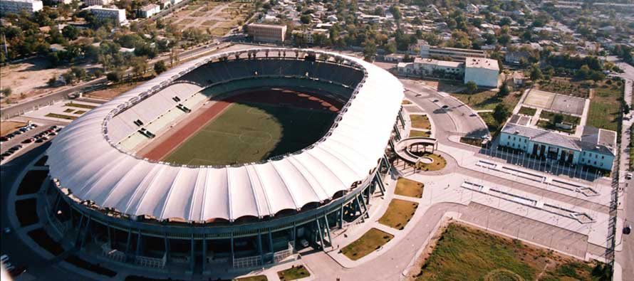 Domácí stadion turkmenského týmu Kopetdag Asgabat