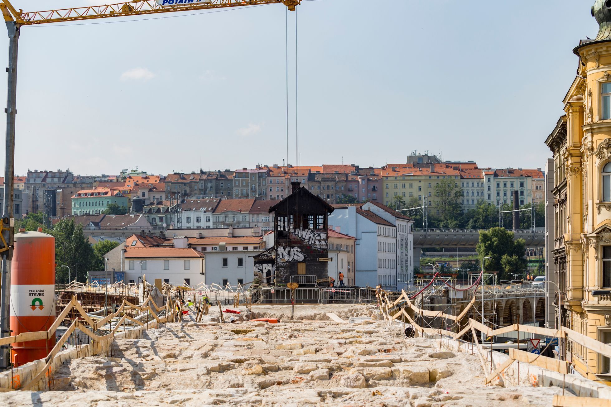 Rekonstrukce Negrelliho viaduktu v Praze