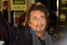 „Možná bych si vystačil s osmi dětmi.“ Al Pacino otevřeně rekapituluje svůj život
