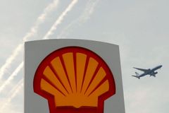Shell pod tlakem. Ropná skvrna u Skotska má 31 km