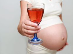Těhotná, alkohol