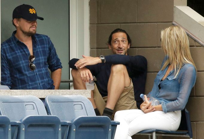 US Open 2015, finále: Leonardo DiCaprio (vlevo) a Adrien Brody