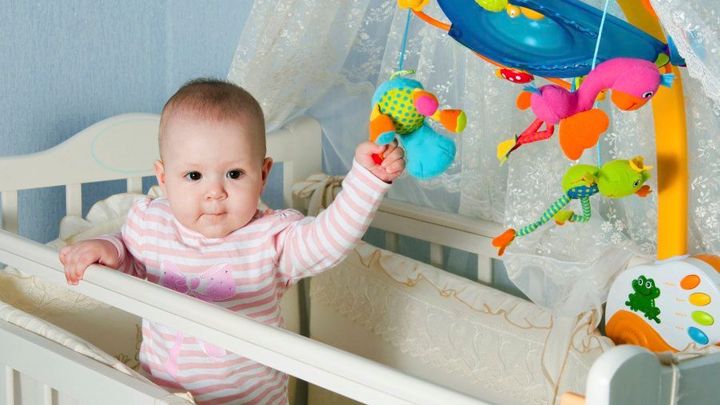 Vrní jako kočky nebo předstírají Santu. A jak děti uspáváte vy?; Zdroj foto: Isifa/Thinkstock