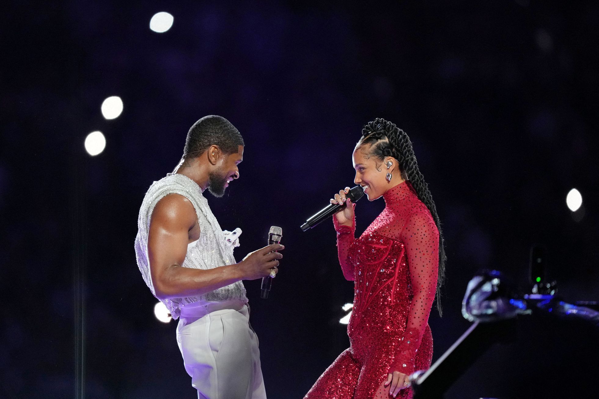 Super Bowl LVIII: poločasová show - Usher a Alicia Keysová