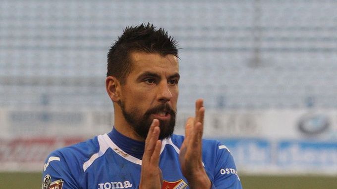 Milan Baroš se při svém třetím zápase po comebacku do Baníku Ostrava rozestřílel. Hradci nasázel tři góly.
