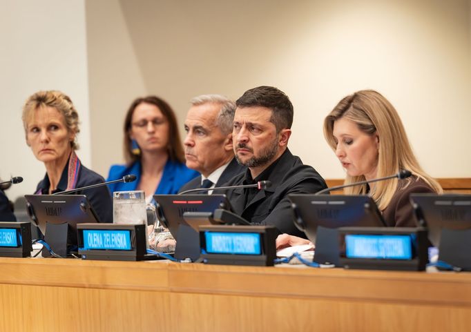 V sídle OSN se jednalo o unesených ukrajinských dětech. Před delegáty promluvil nejen ukrajinský prezident Volodymyr Zelensky se svou chotí, ale i prezident Petr Pavel.