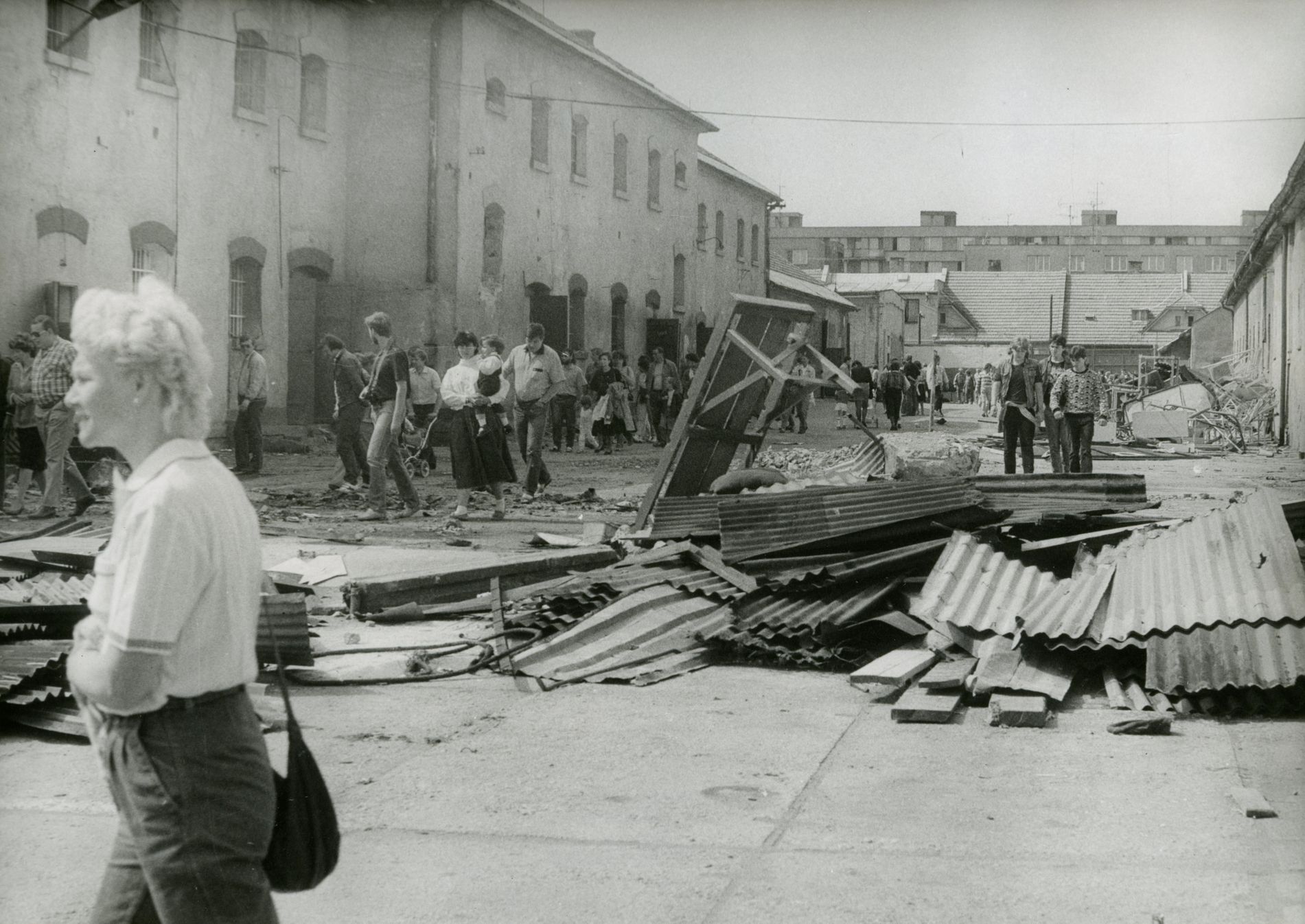 Pochod po 30. letech proti Sovětské okupaci a vojsku ve městě - Vysoké Mýto - archiv 1990