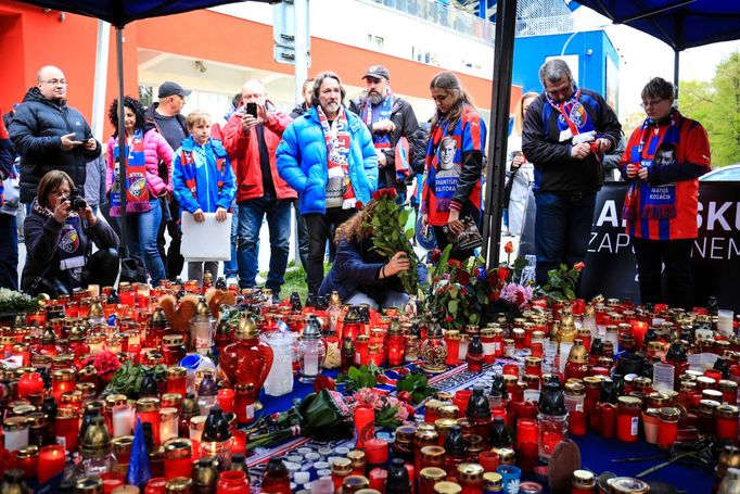 EPL, Plzeň-Dukla: vzpomínka na Františka Rajtorala