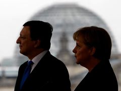José Manuel Barroso a Angela Merkelová