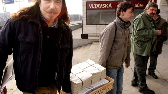 Zelení se sjeli k Vltavě, debatovat o  radaru a zvolit Bursíka