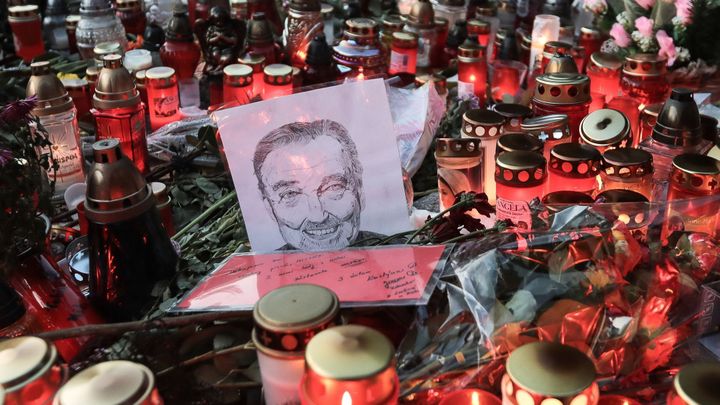 Při rozloučení s Gottem se nemusí dostat na všechny. Pohyb budou řídit "urychlovači"