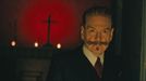 Kenneth Branagh jako Hercule Poirot.