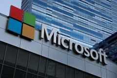 Ambiciózní plán za miliardy: Microsoft chce smazat uhlíkovou stopu, minulou i budoucí