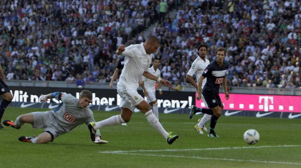 Příprava: Real Madrid vs Hertha (Benzema)