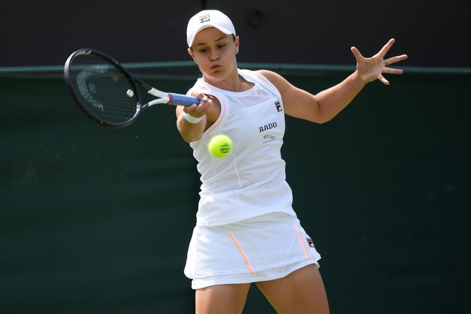 Ashleigh Bartyová v osmifinále Wimbledonu 2019