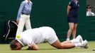 Julien Benneteau ve druhém kole Wimbledonu 2013