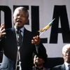Nepoužívat v článcích! / Fotogalerie: Nelson Mandela / Projev / 1990