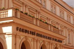 Nemocnice u sv. Anny v Brně propustí kvůli dluhům 300 lidí