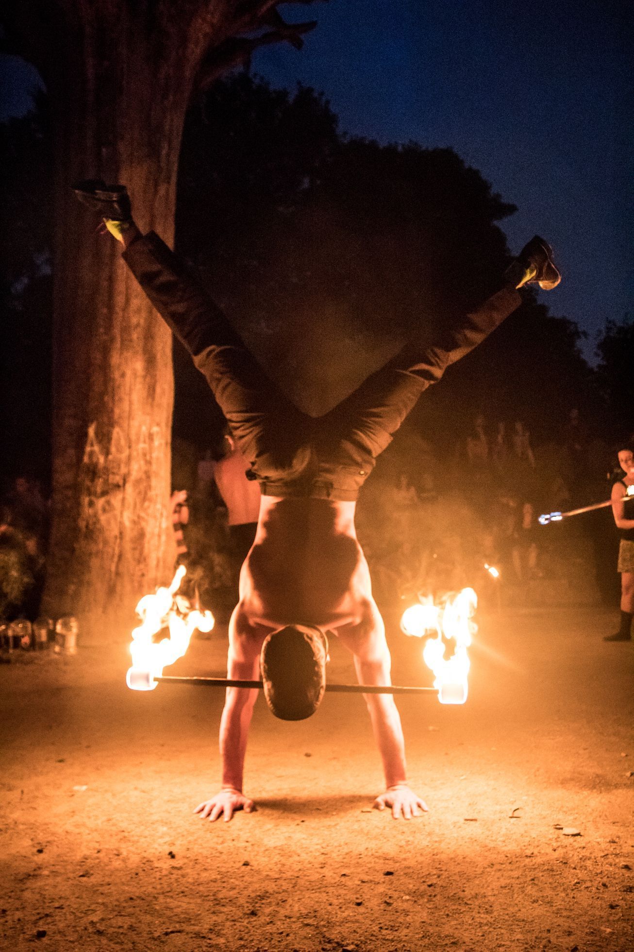 Fireshow a bubny v Podvinní