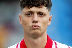 Monstrum, uvádějí Wolves Krejčího. Řeší se virální záběry i "nesmyslné" peníze