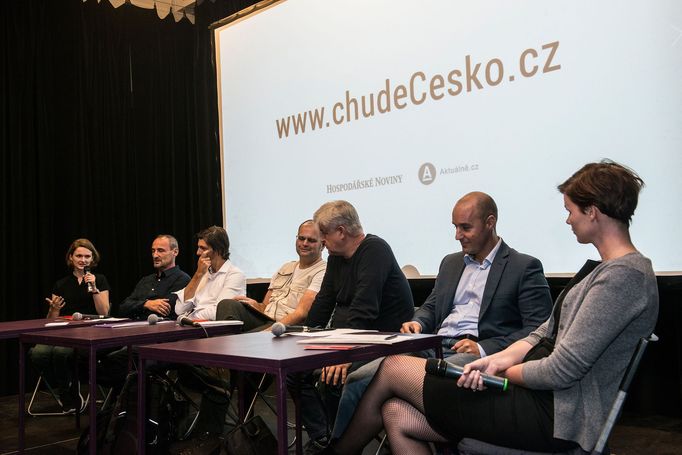 Debata k projektu Chudé Česko, Jak se žije chudým lidem v Česku? Kasárny Karlín, Praha, 25. 9. 2018.