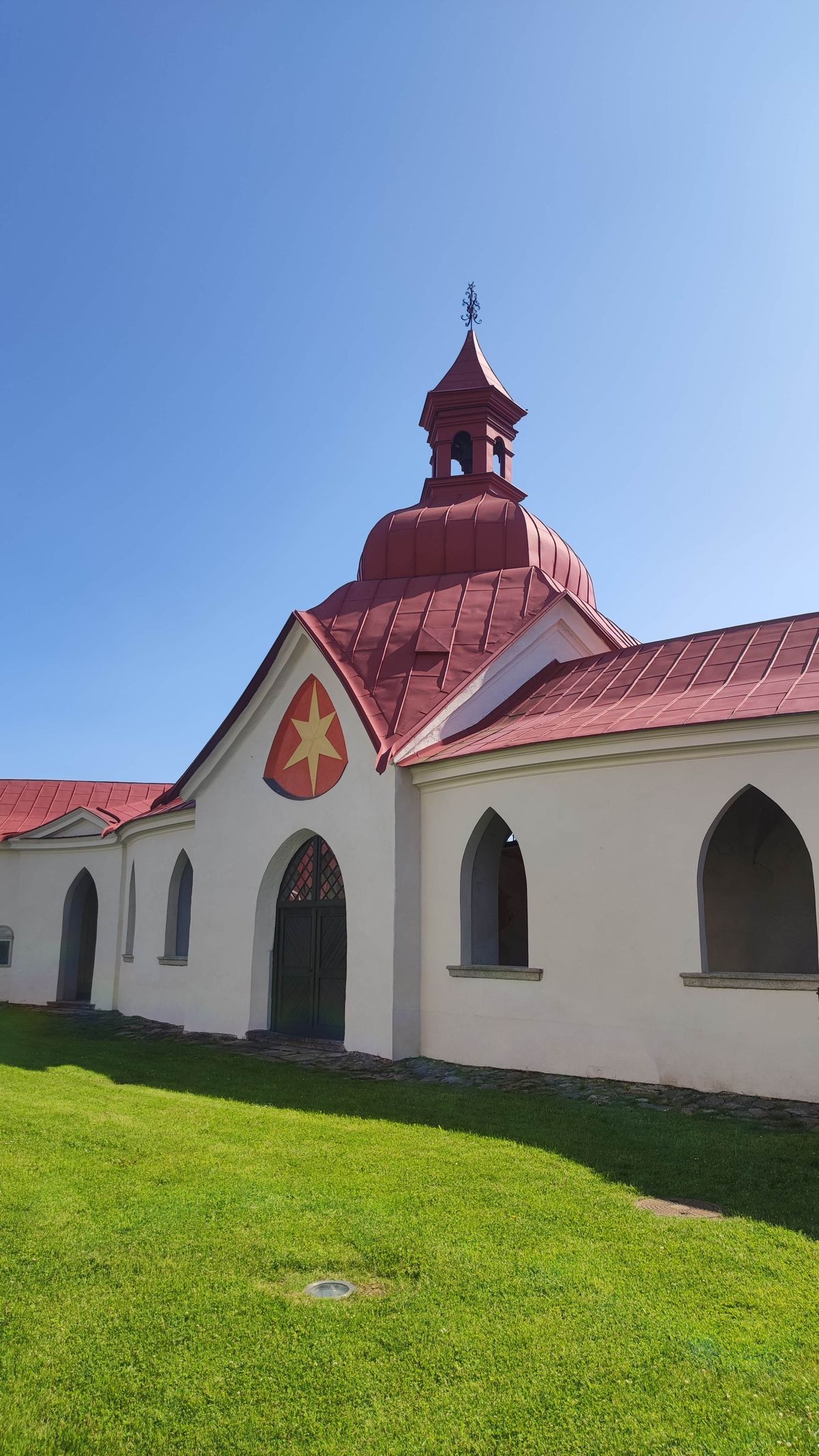 Kostel svatý Jan Nepomucký Zelená hora ambit