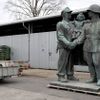 Fotogalerie / Kontroverzní sovětské sochy v Evropě / Polsko