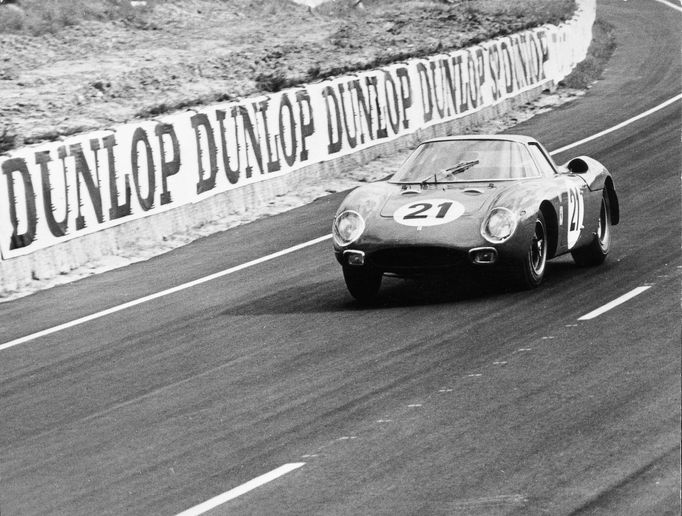 Vítězství Ferrari ve 24 h Le Mans 1965 (Ed Hugus a Jochen Rindt)