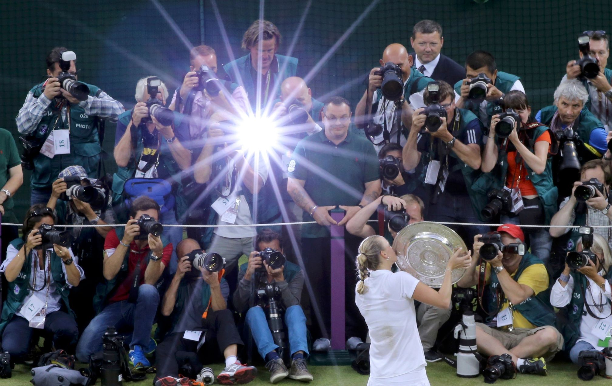 Petra Kvitová a fotografové na Wimbledonu 2014
