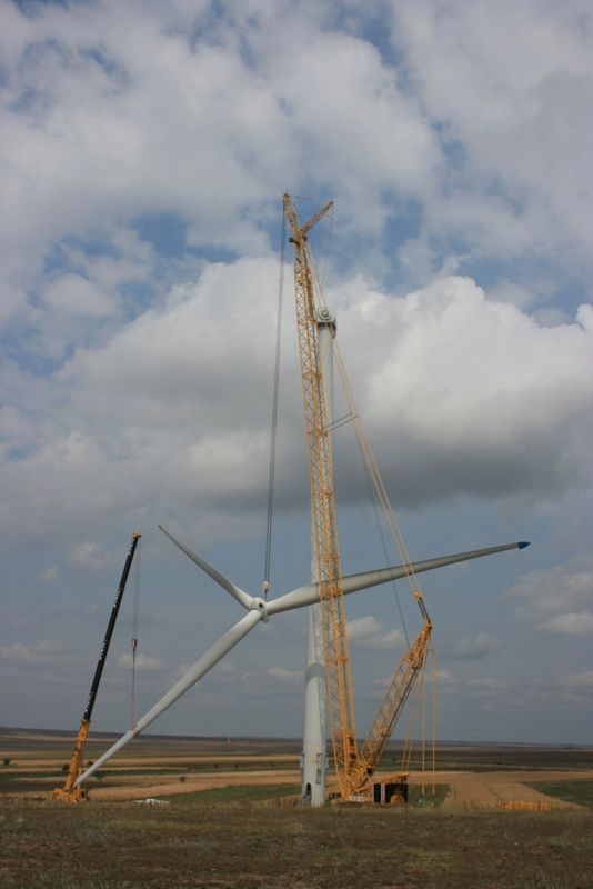 Větrná elektrárna na pobřeží Černého moře