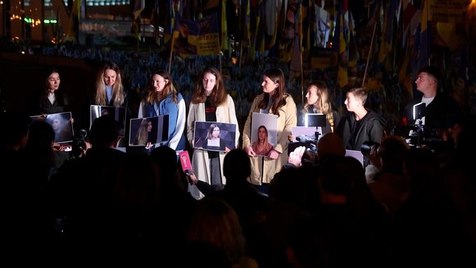 Vigilie za novinářku Viktorji Roščynu
